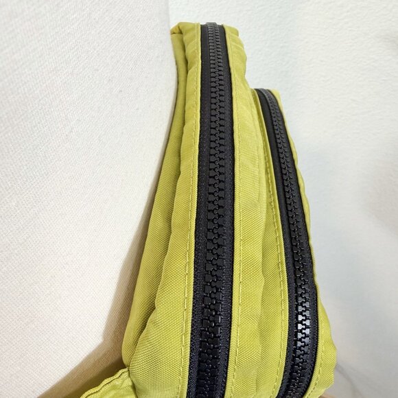 Baggu Fanny Pack Chartreuse OG White Logo Strap Double Zip Crossbody Bag Travel - Picture 8 of 16